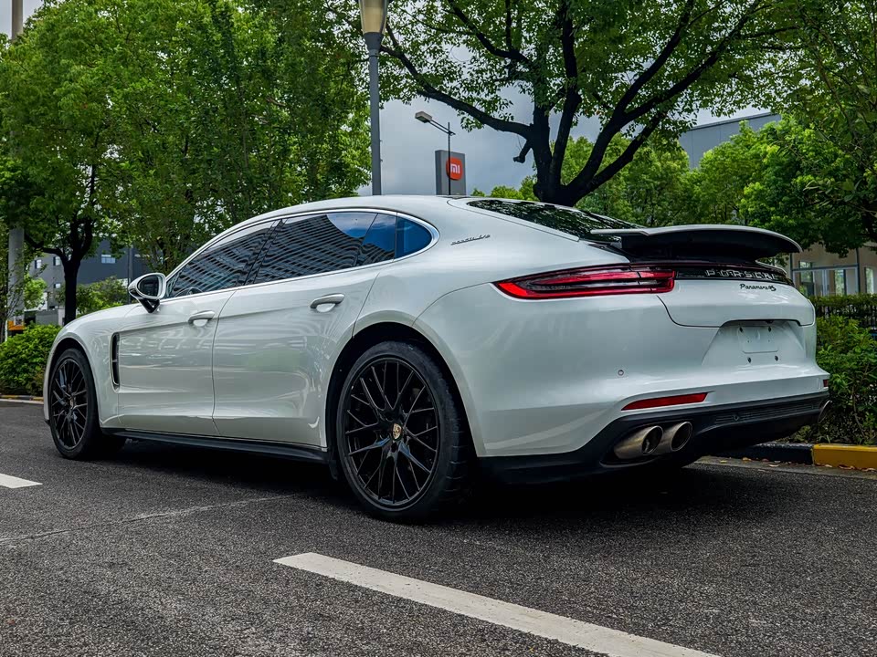 Porsche Panamera Porsche Panamera