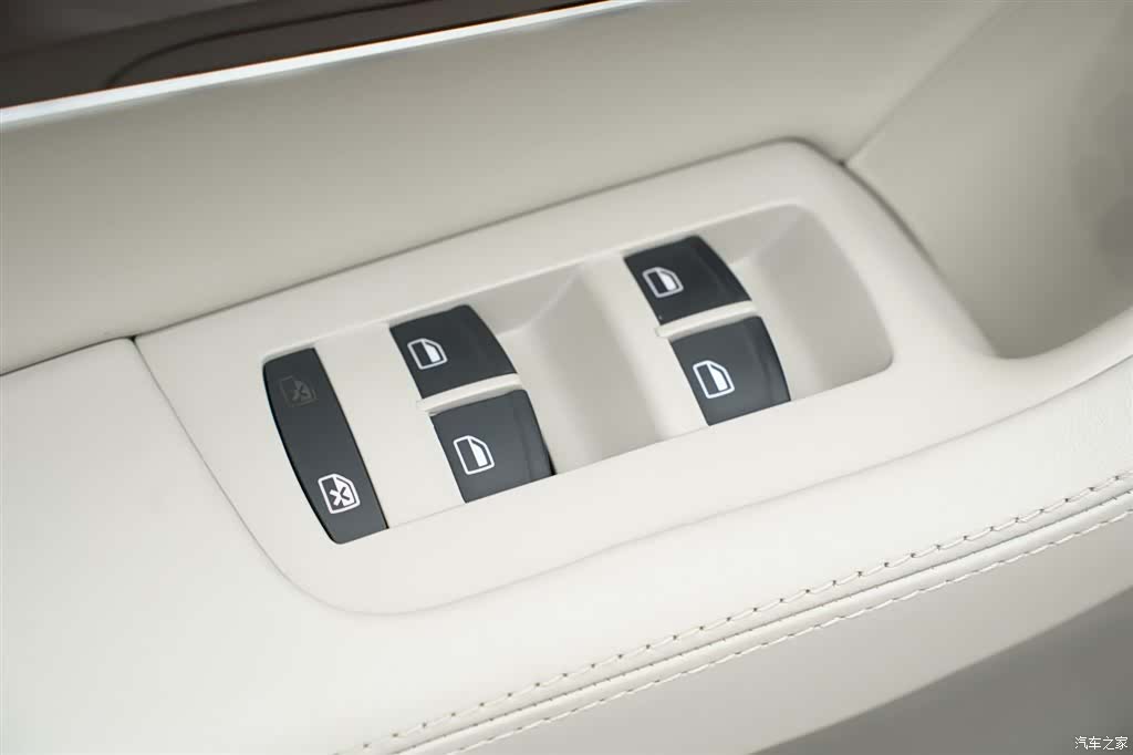 Audi A6L, 2009 25