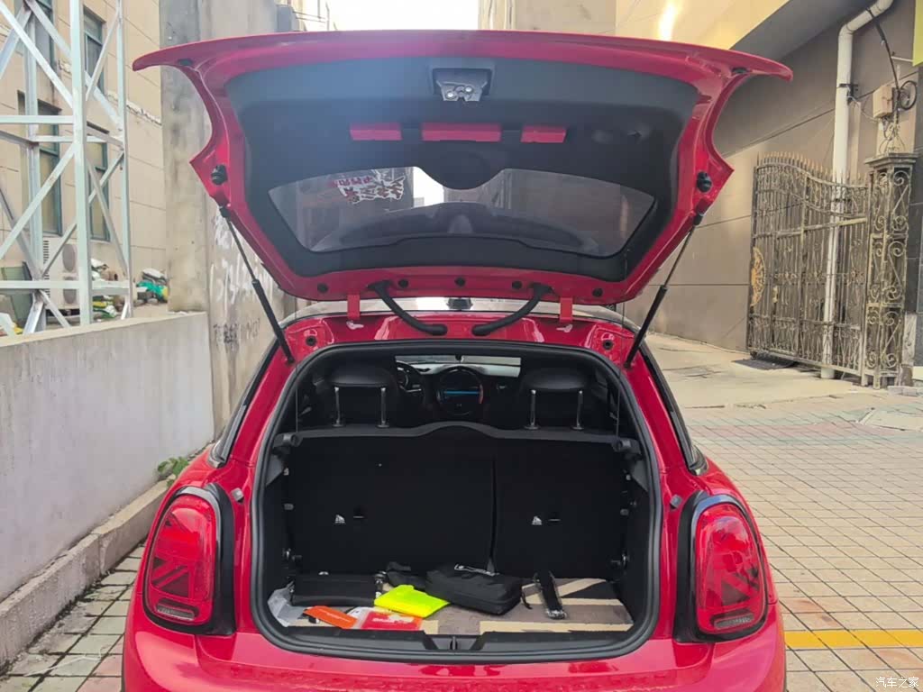 Mini Cooper, 2019 19