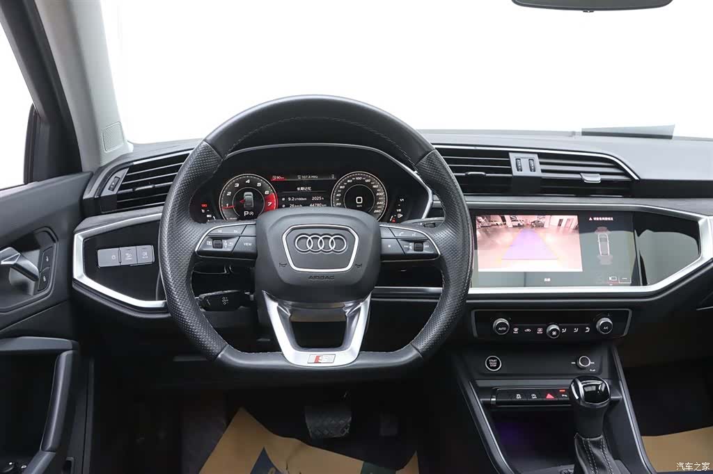 Audi Q3, 2022 28