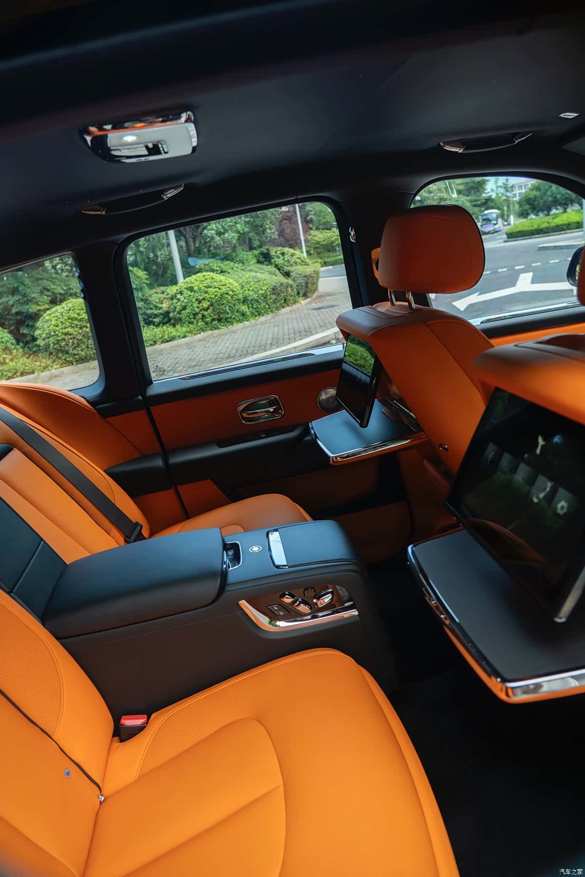 Rolls-Royce Cullinan, 2026 19
