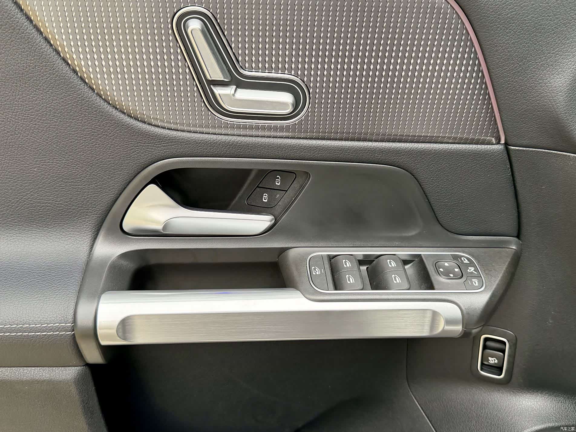 Mercedes-Benz GLB, 2022 6