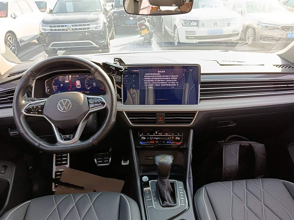 Volkswagen Tiguan L Volkswagen Tiguan L