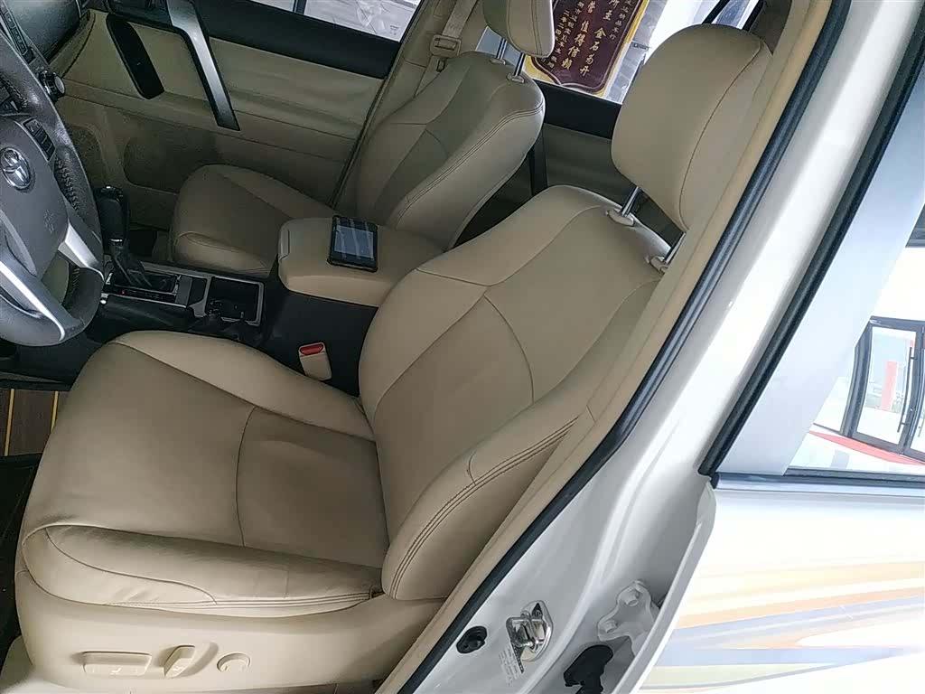 Toyota Prado, 2017 11