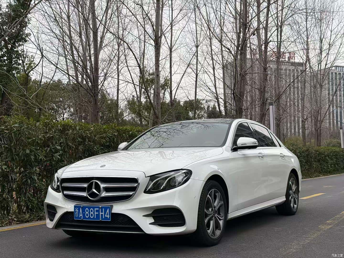 Mercedes-Benz E-Class, 2019 1