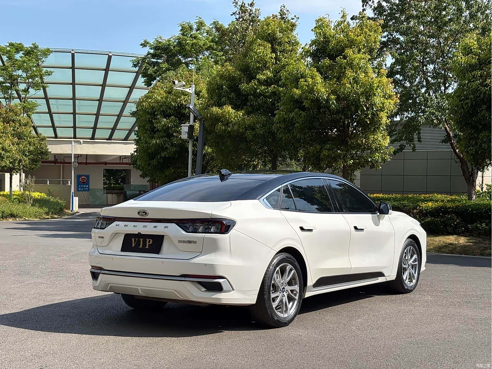 Ford Mondeo, 2023 все фото