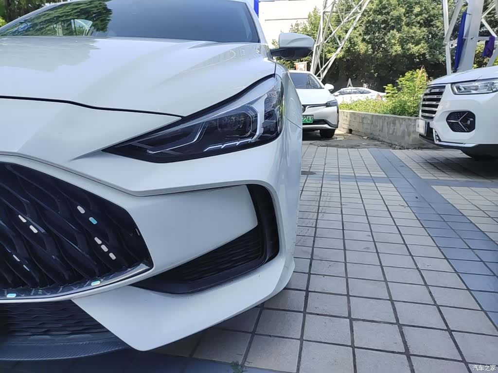 MG MG5, 2022 24
