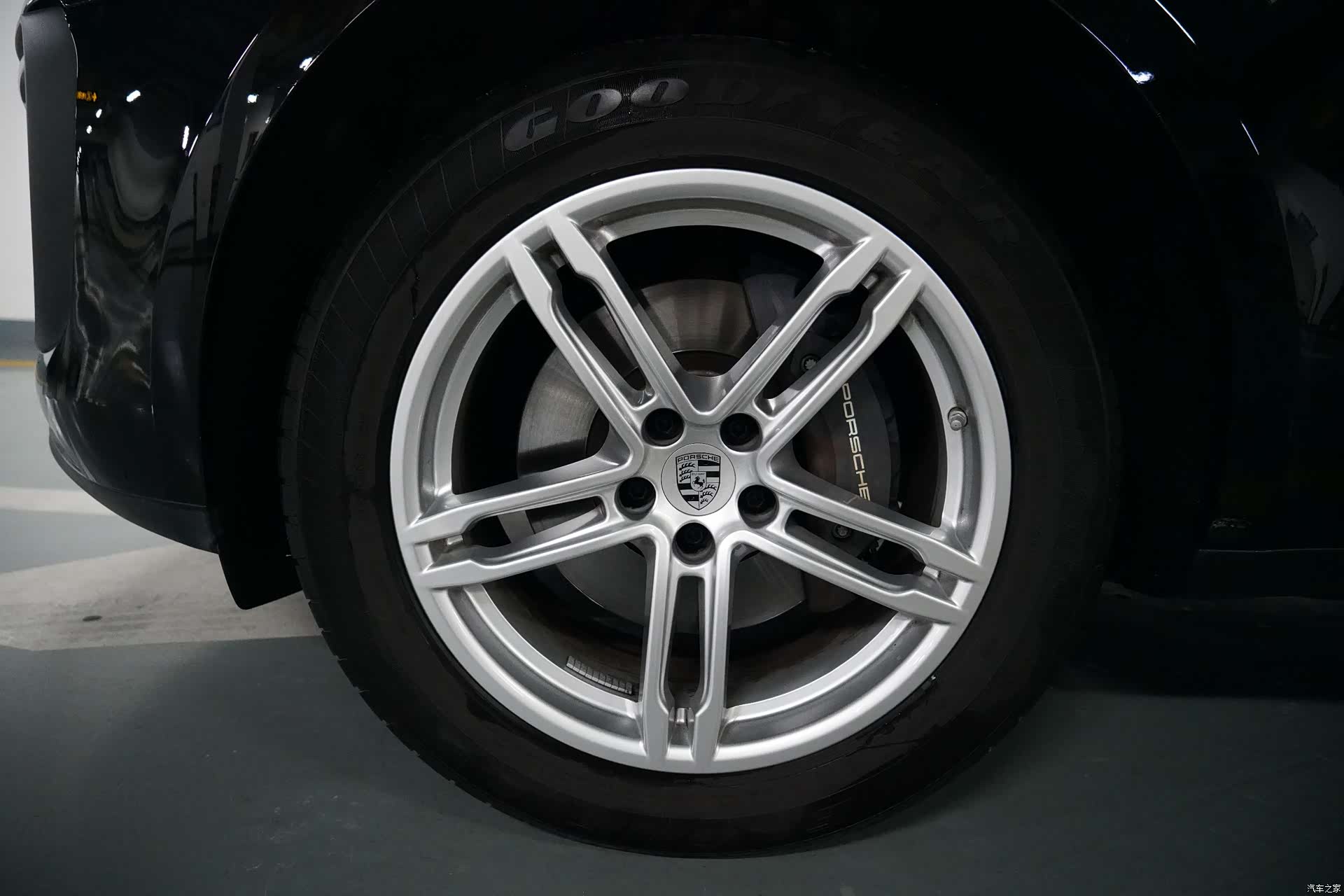 Porsche Macan, 2023 12