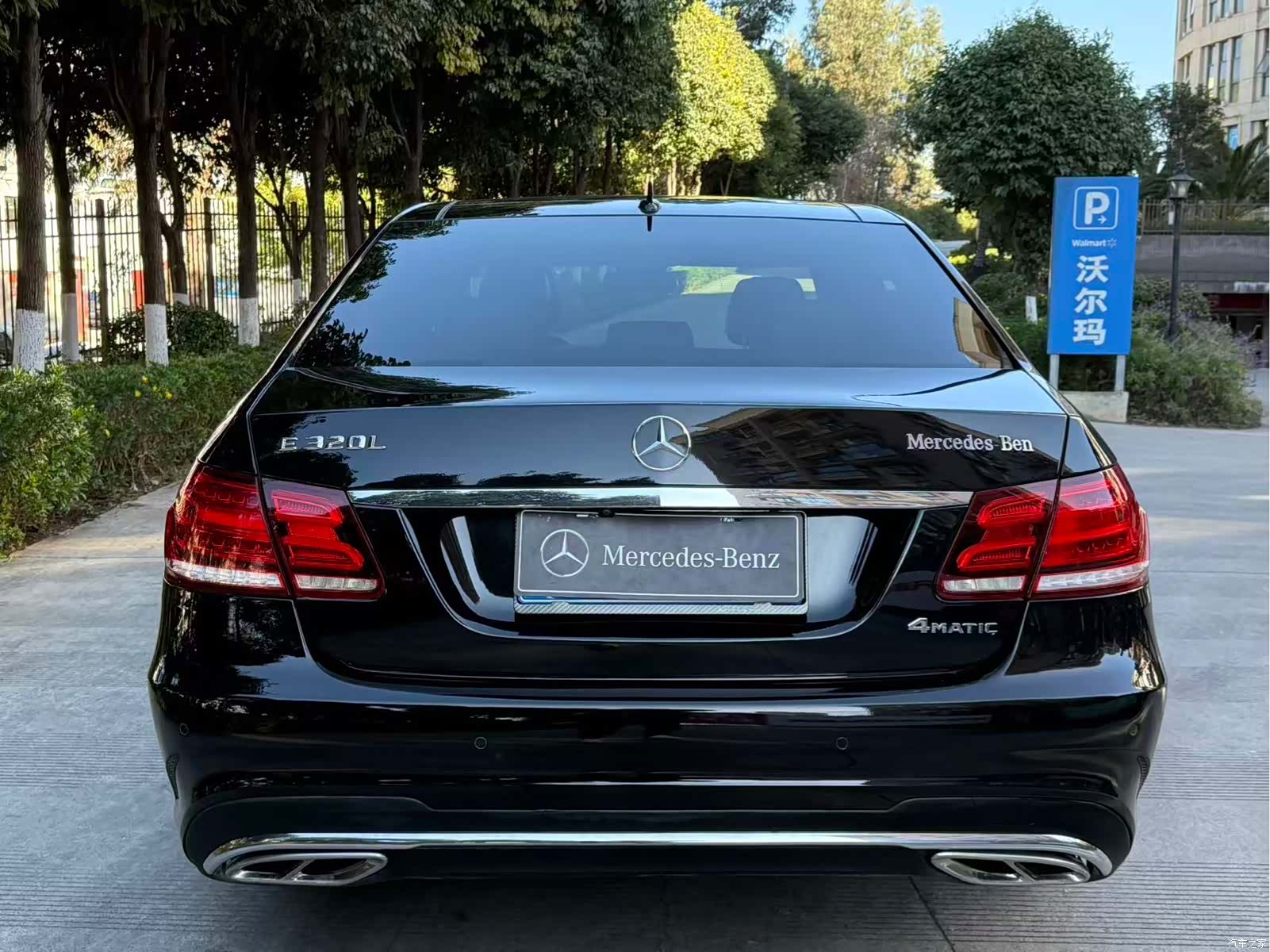 Mercedes-Benz E-Class, 2014 32