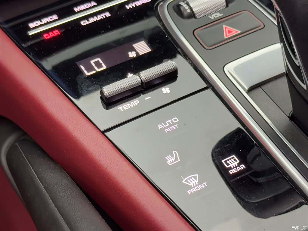 Porsche Cayenne, 2019 15