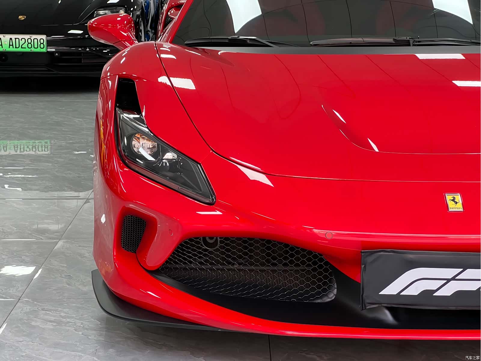 Ferrari F8, 2023 19