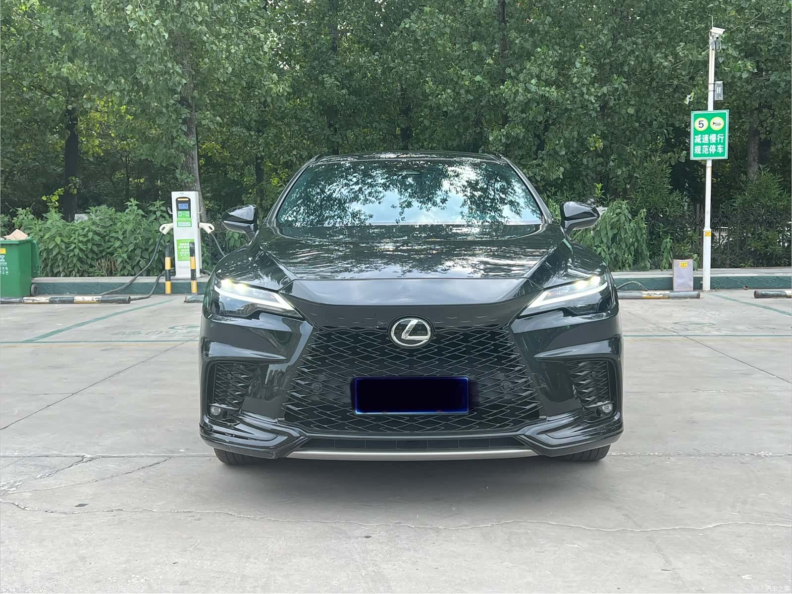 Lexus RX, 2023 2