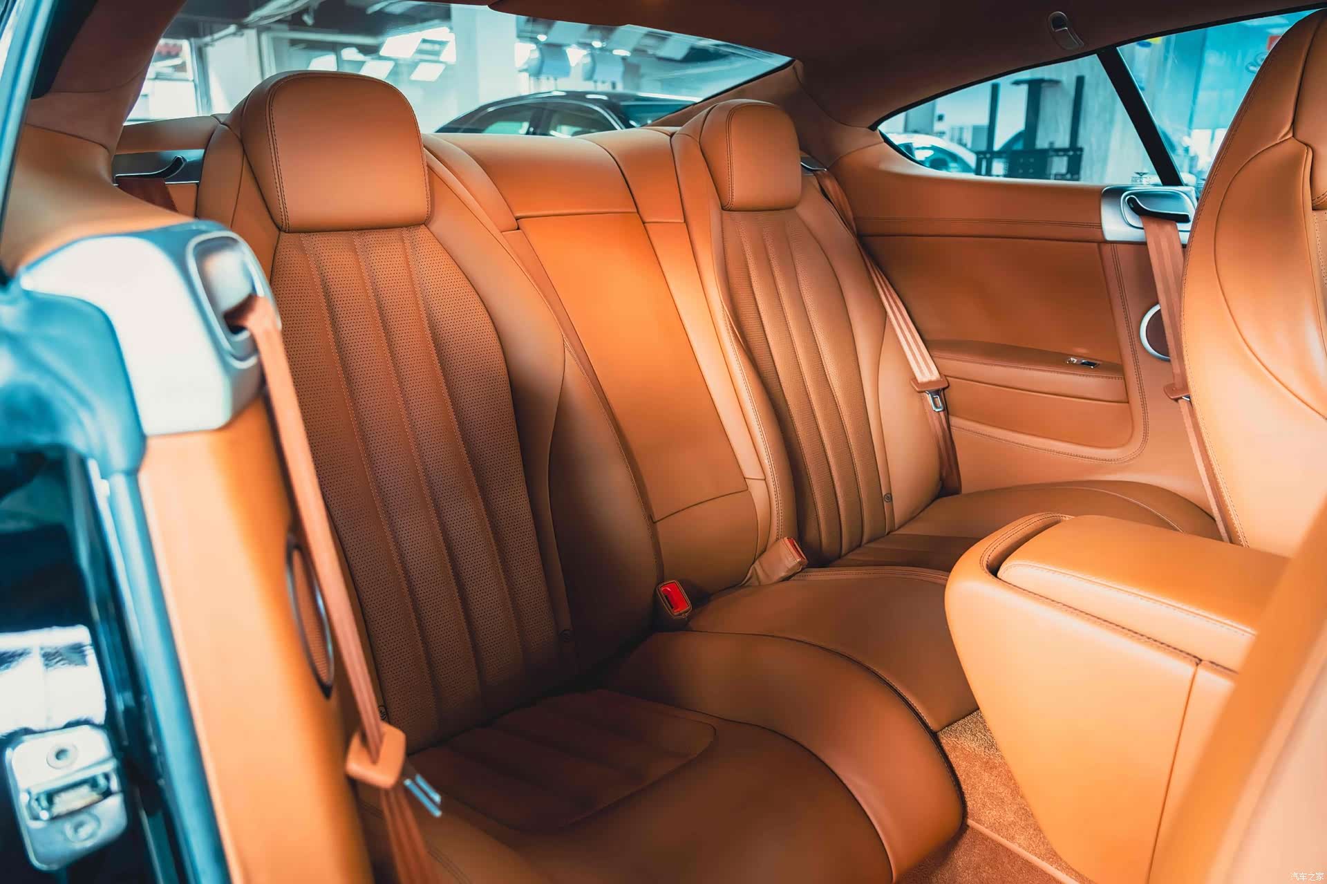 Bentley Continental GT, 2012 9