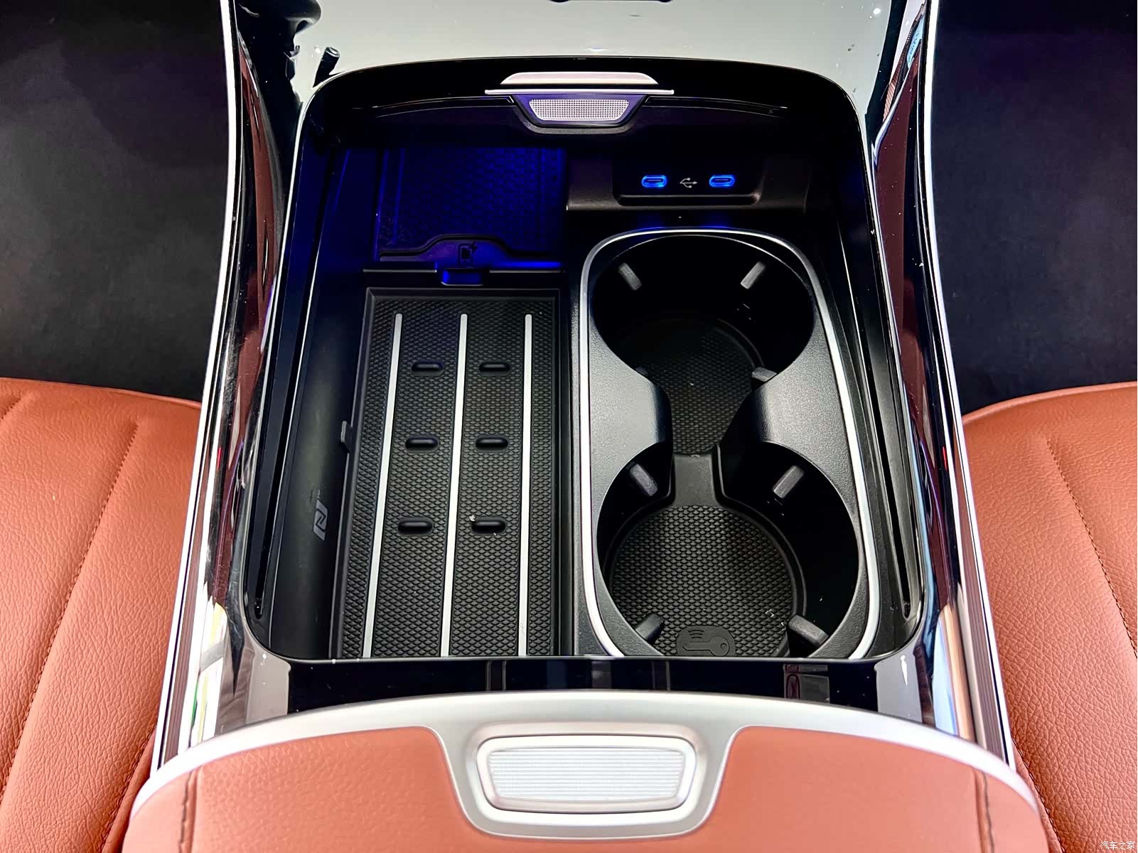 Mercedes-Benz S-Class, 2024 17