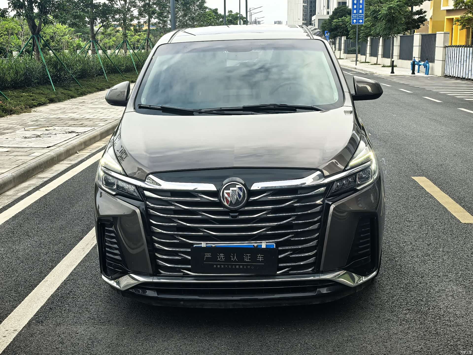 Buick GL8, 2024 все фото