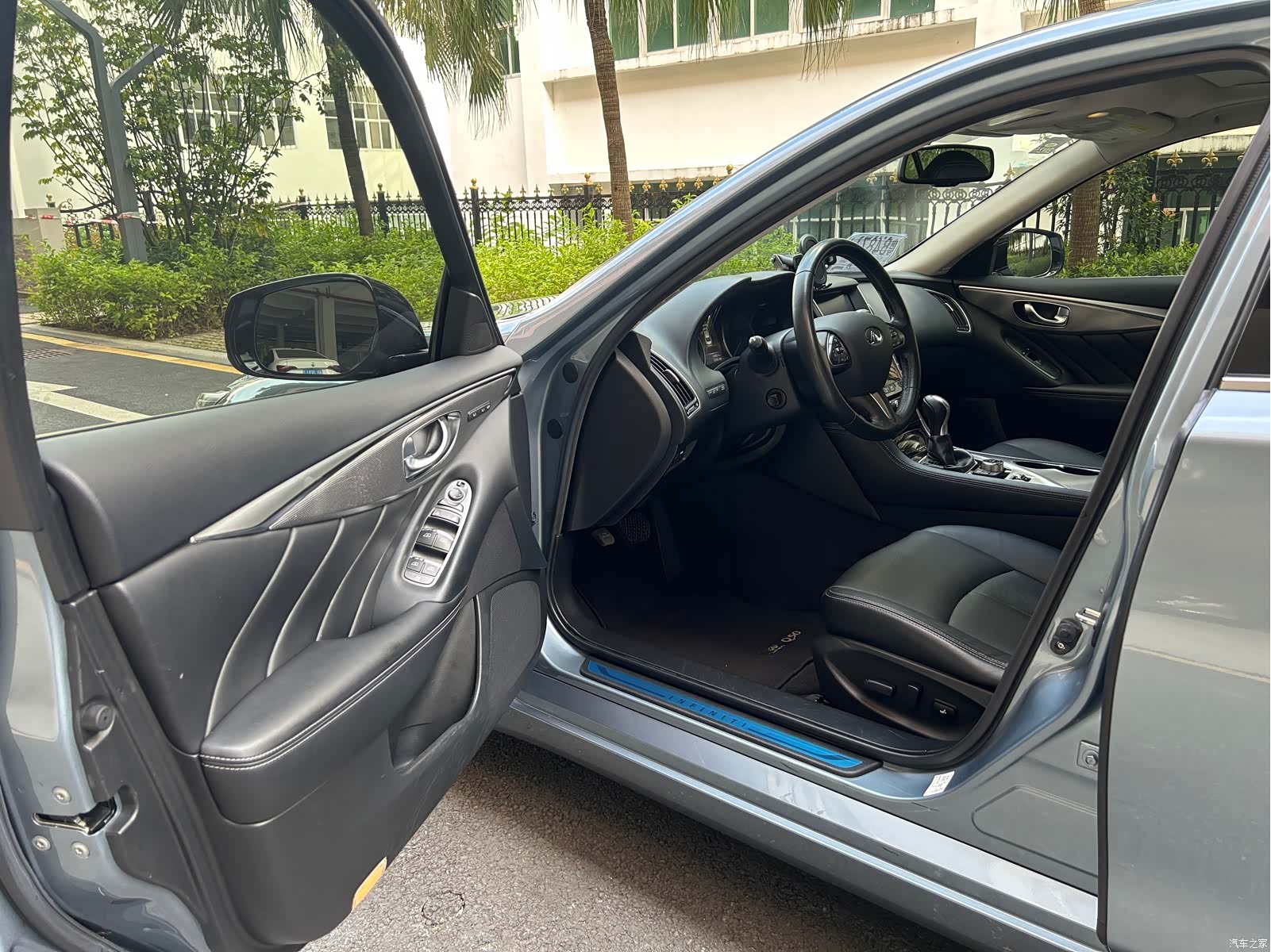 Infiniti Q50, 2014 8