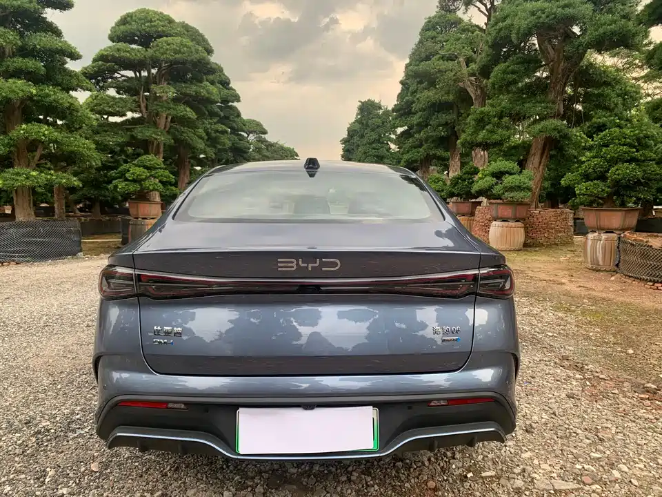 BYD Seal 06