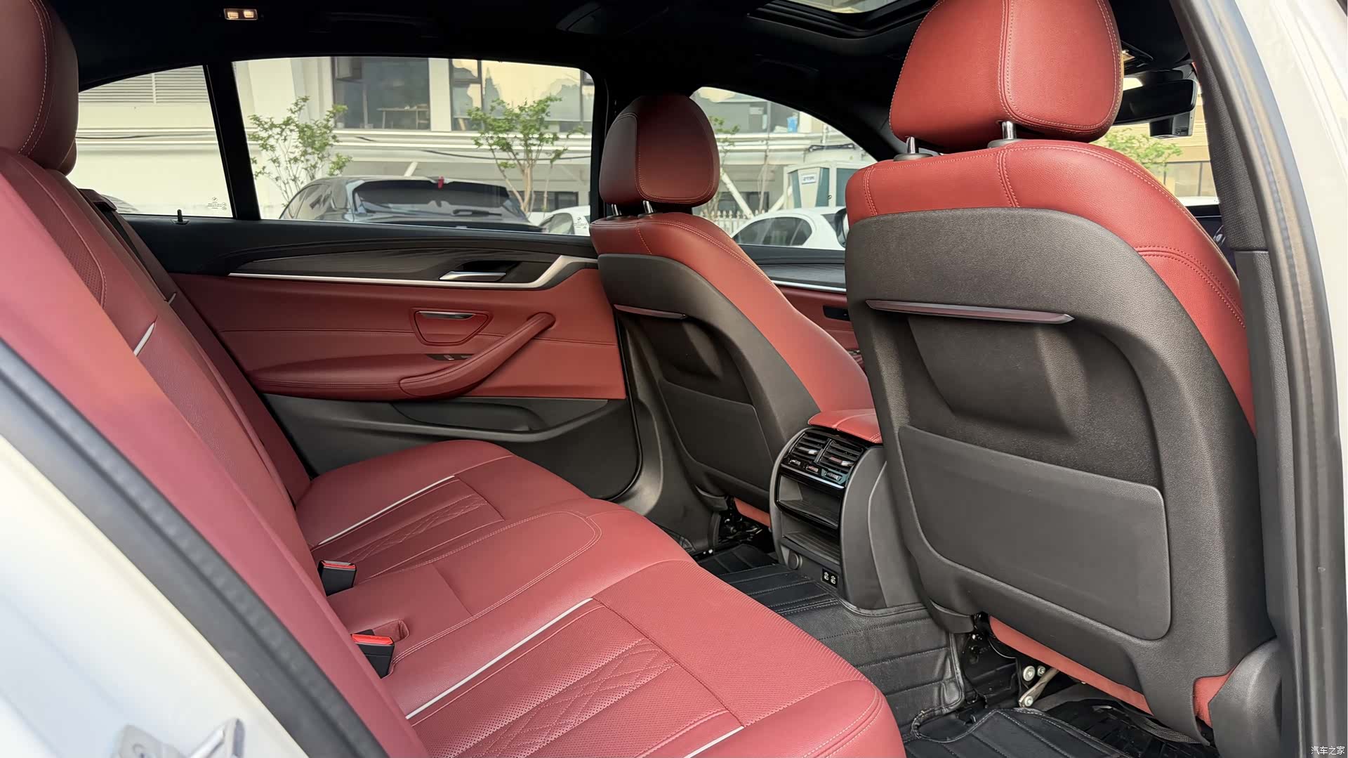 BMW 5 Series, 2020 13