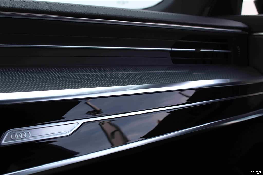 Audi A6L, 2020 12