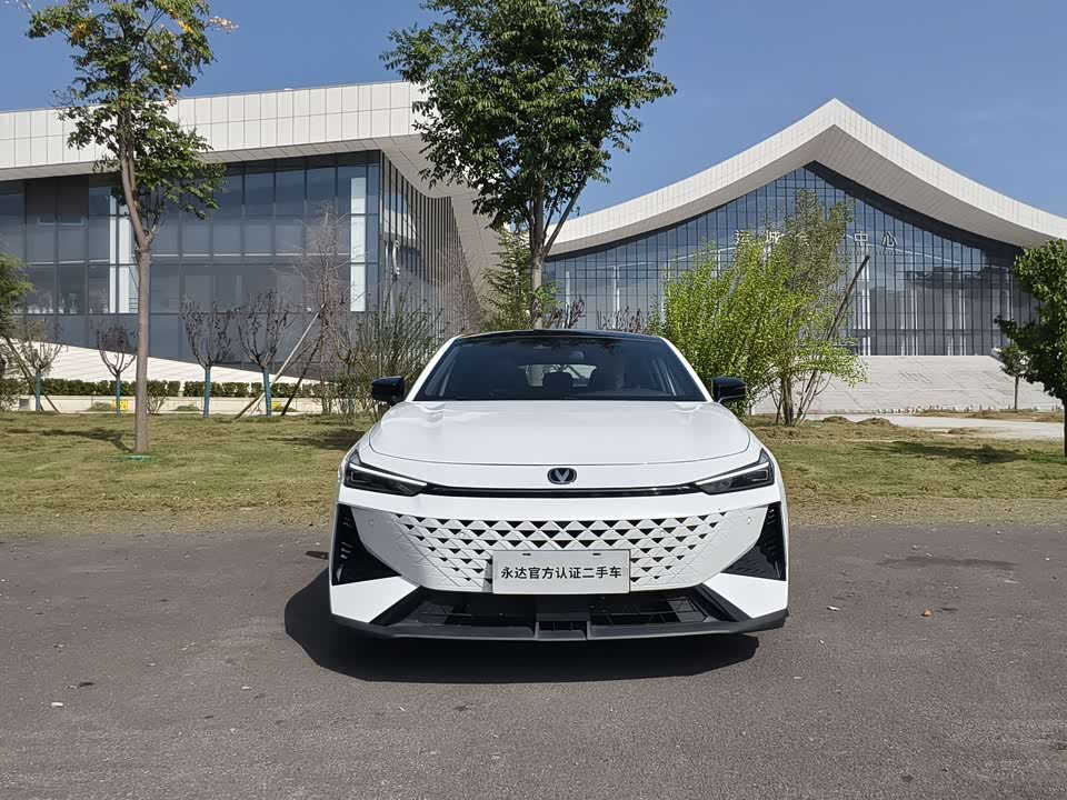 Changan UNI-V