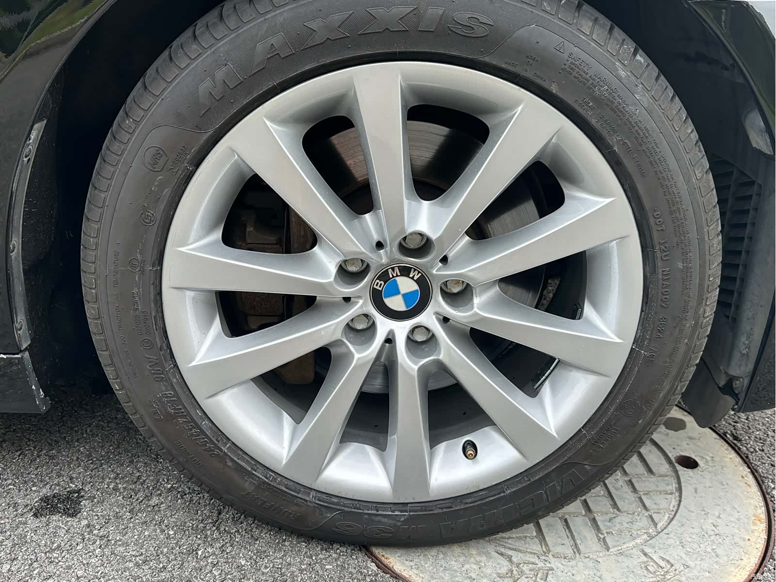BMW 5 Series, 2011 9