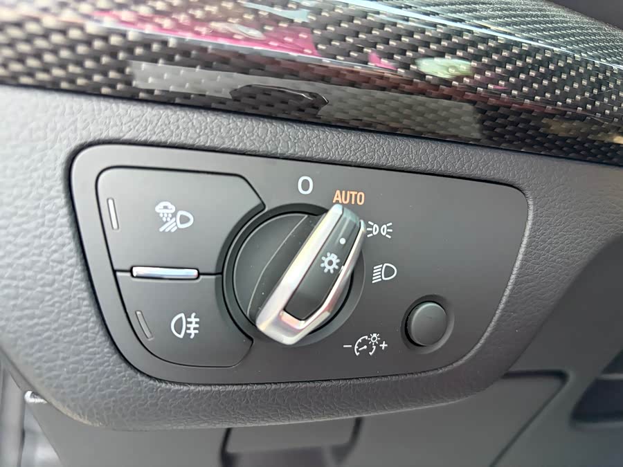 Audi Q5L Sportback 2022, фото 14