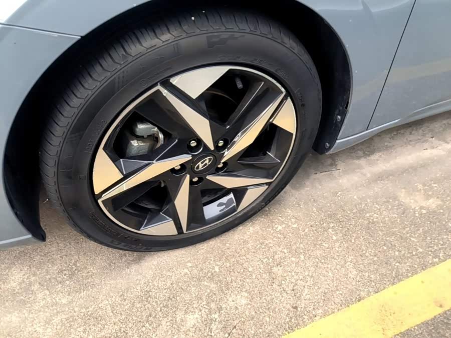 Hyundai Elantra 2022, фото 23