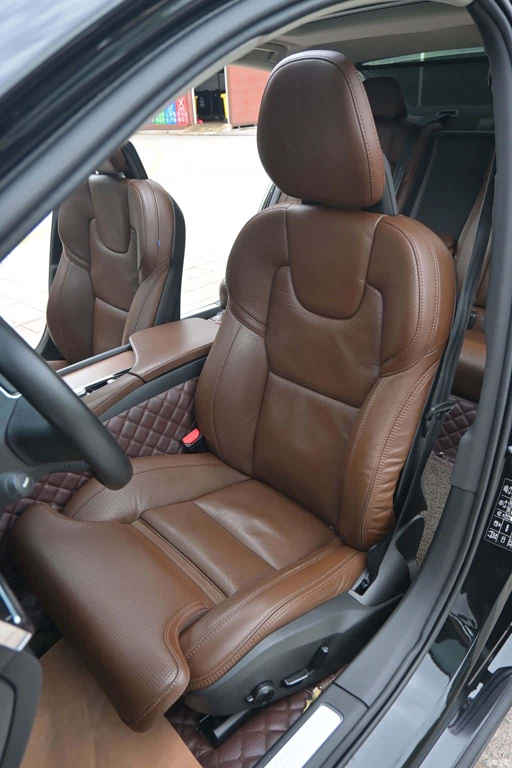 Volvo S90, 2017 11