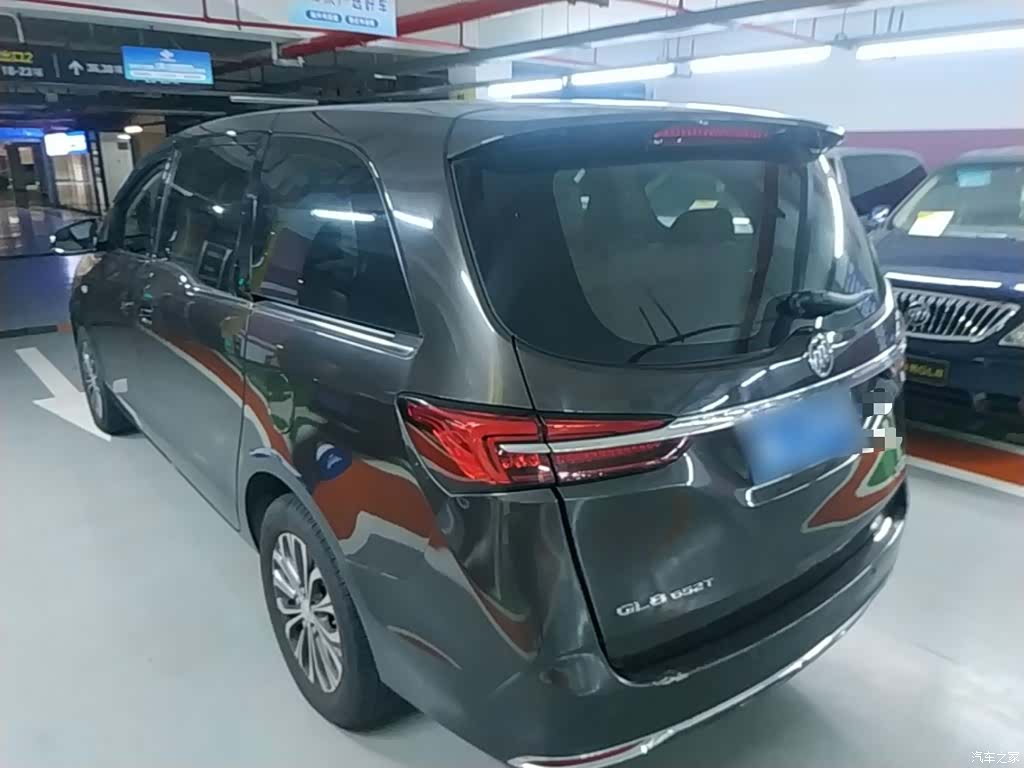 Buick GL8, 2020 все фото