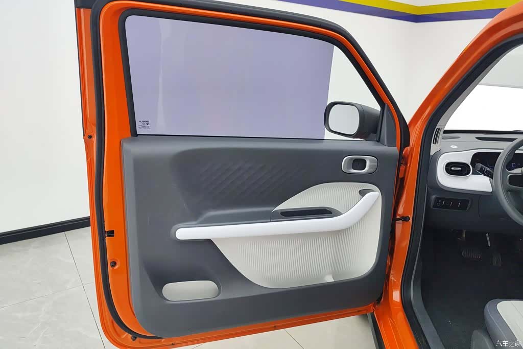 Geely Panda, 2025 7