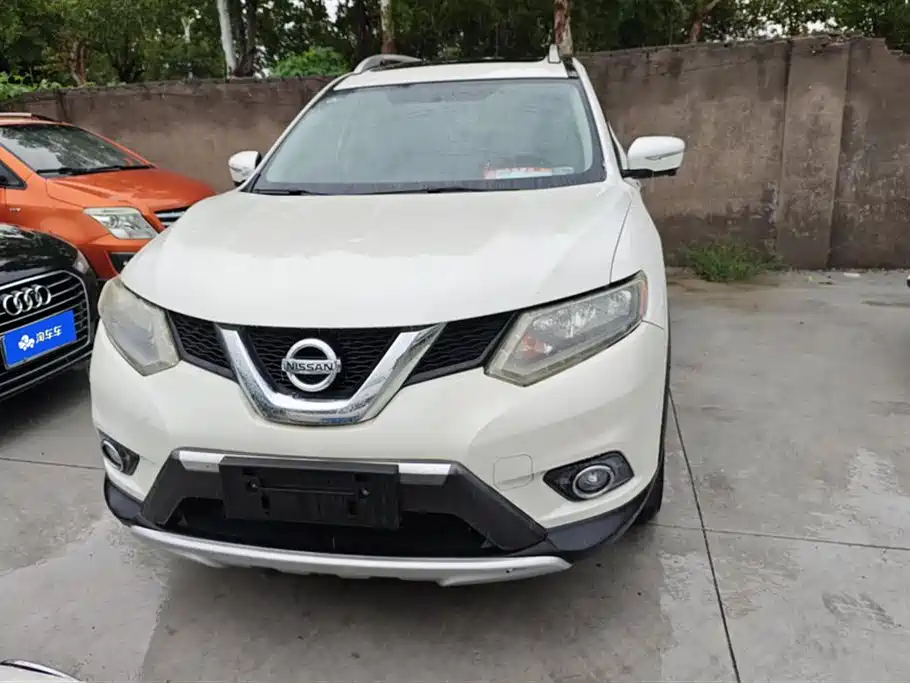 Nissan Qijun