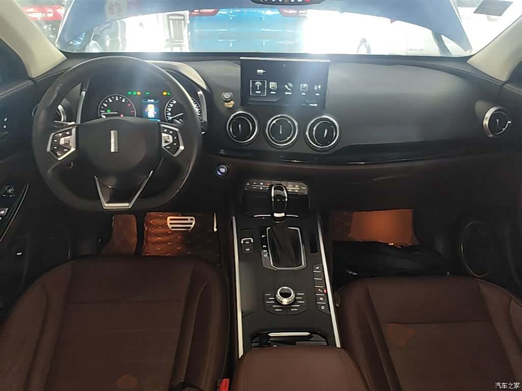 WEY VV5, 2017 10