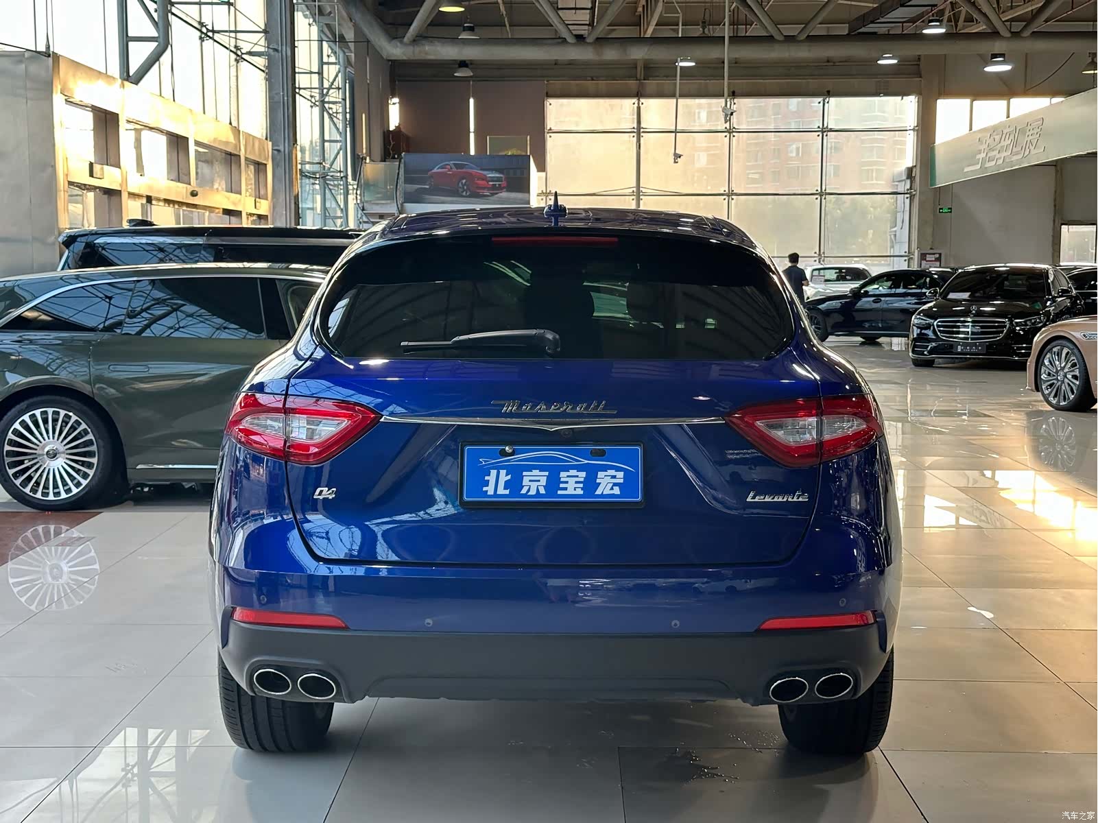 Maserati Levante, 2021 все фото