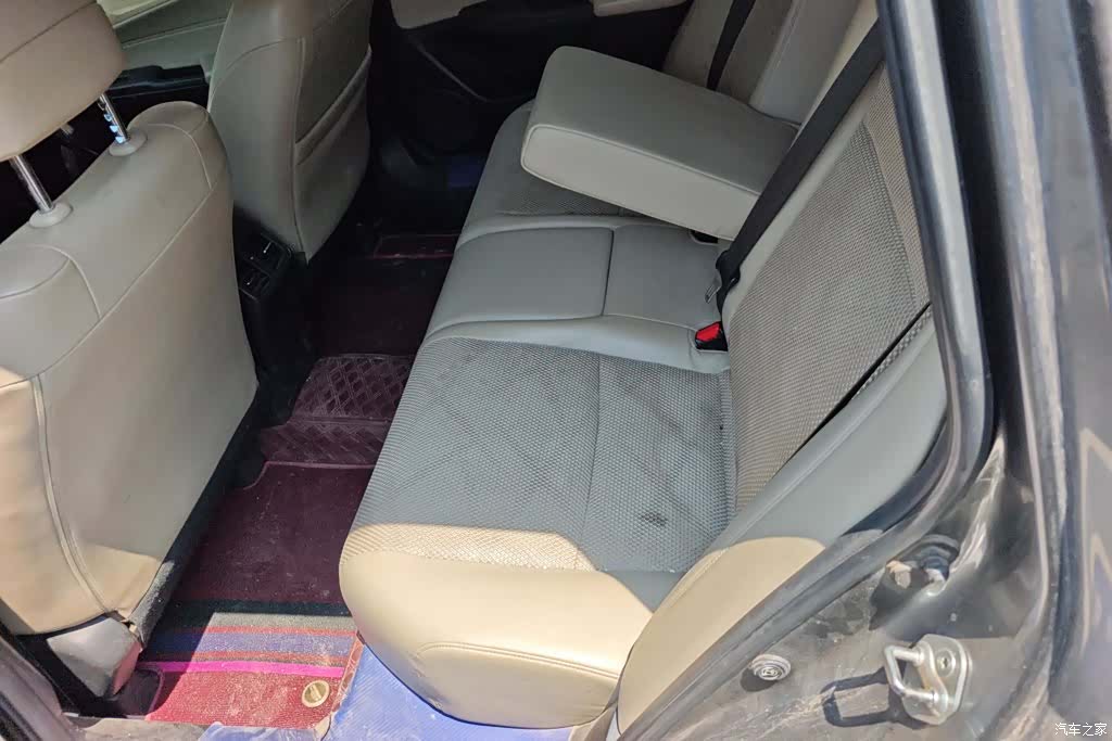 Honda Jade, 2014 11