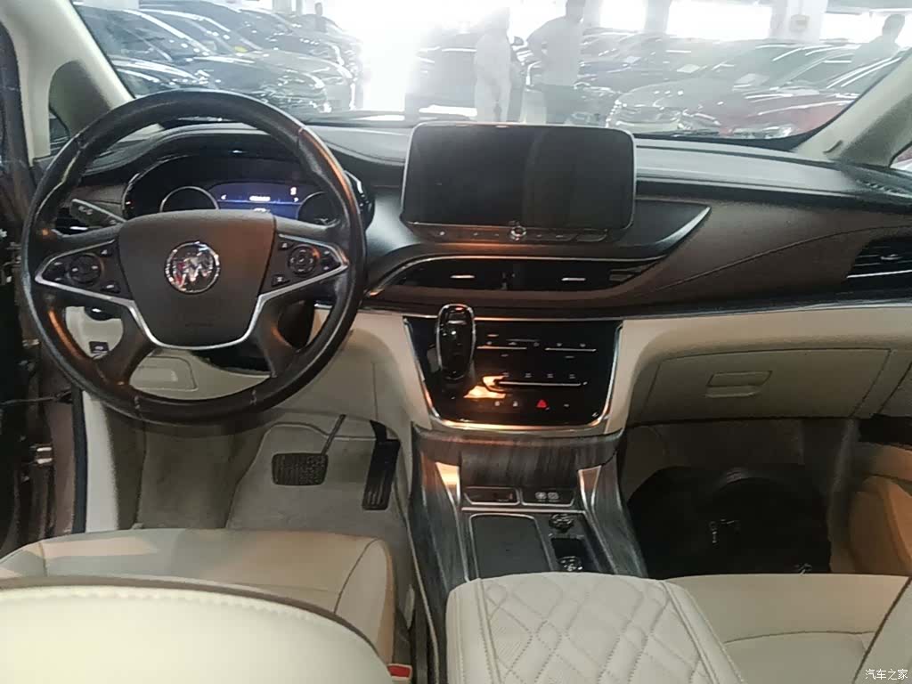 Buick GL8, 2020 10