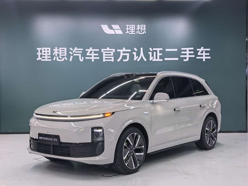 Li Auto L6