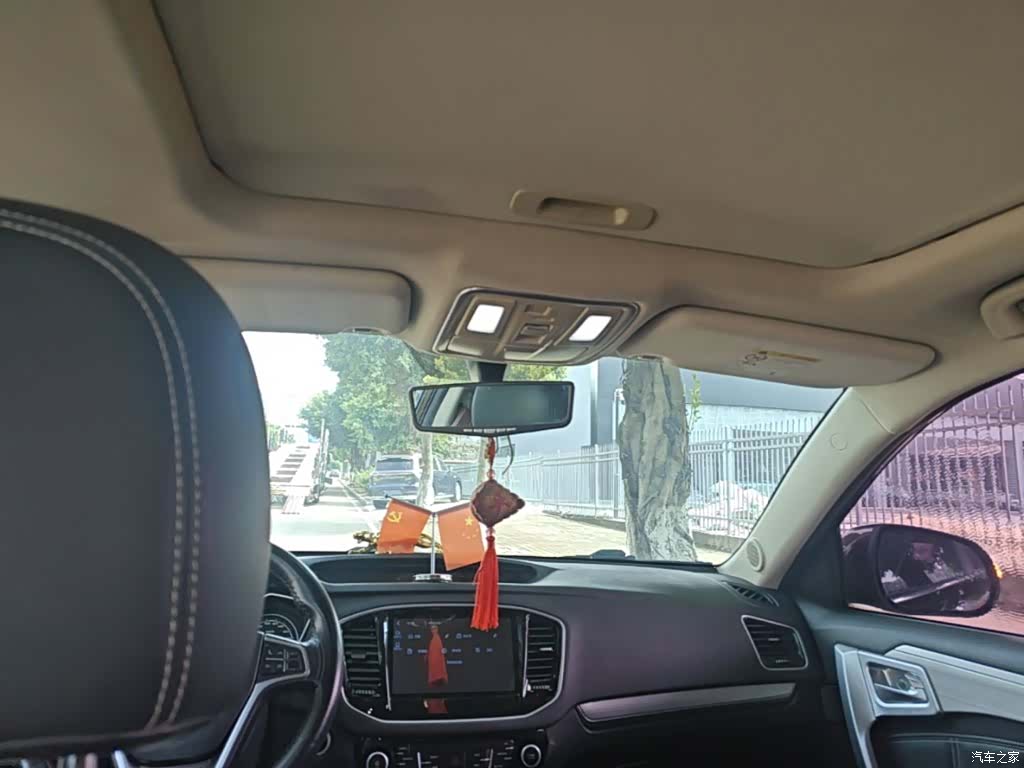 Geely X6, 2017 18