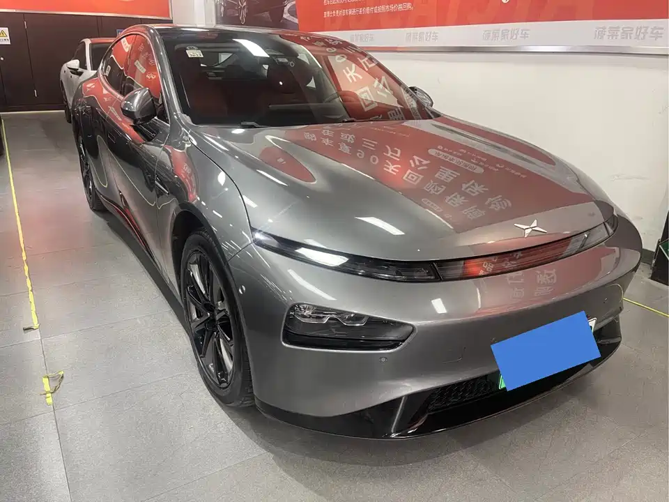 XPENG P7