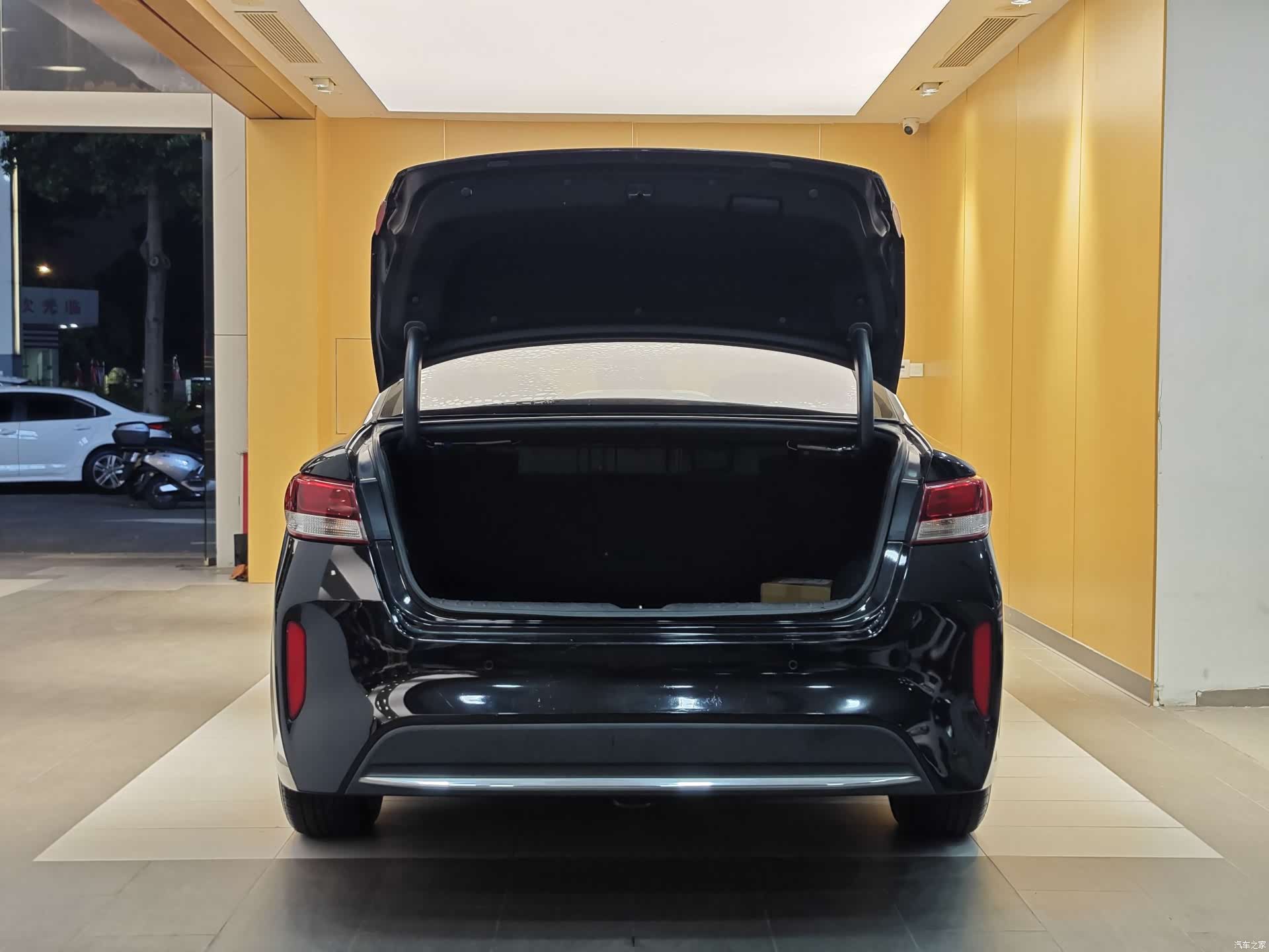 Kia K5, 2019 28