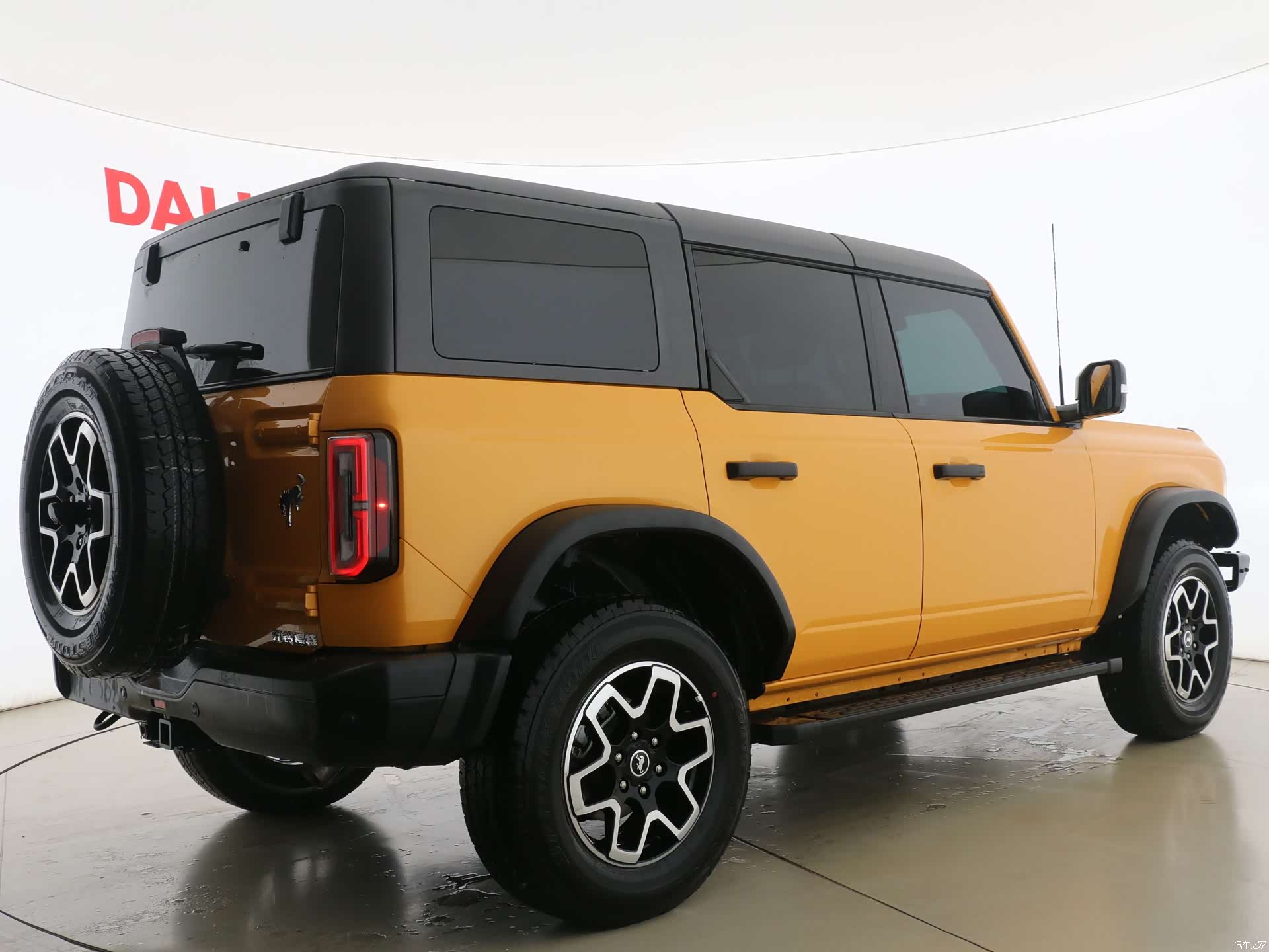 Ford Bronco, 2024 11