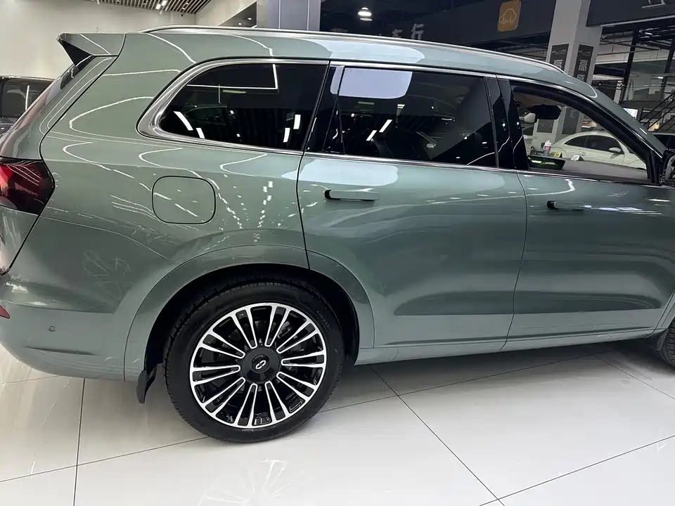 AITO Ask the world M7