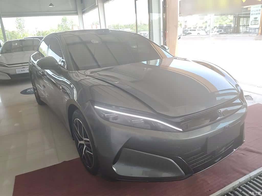 BYD Han, 2025 4