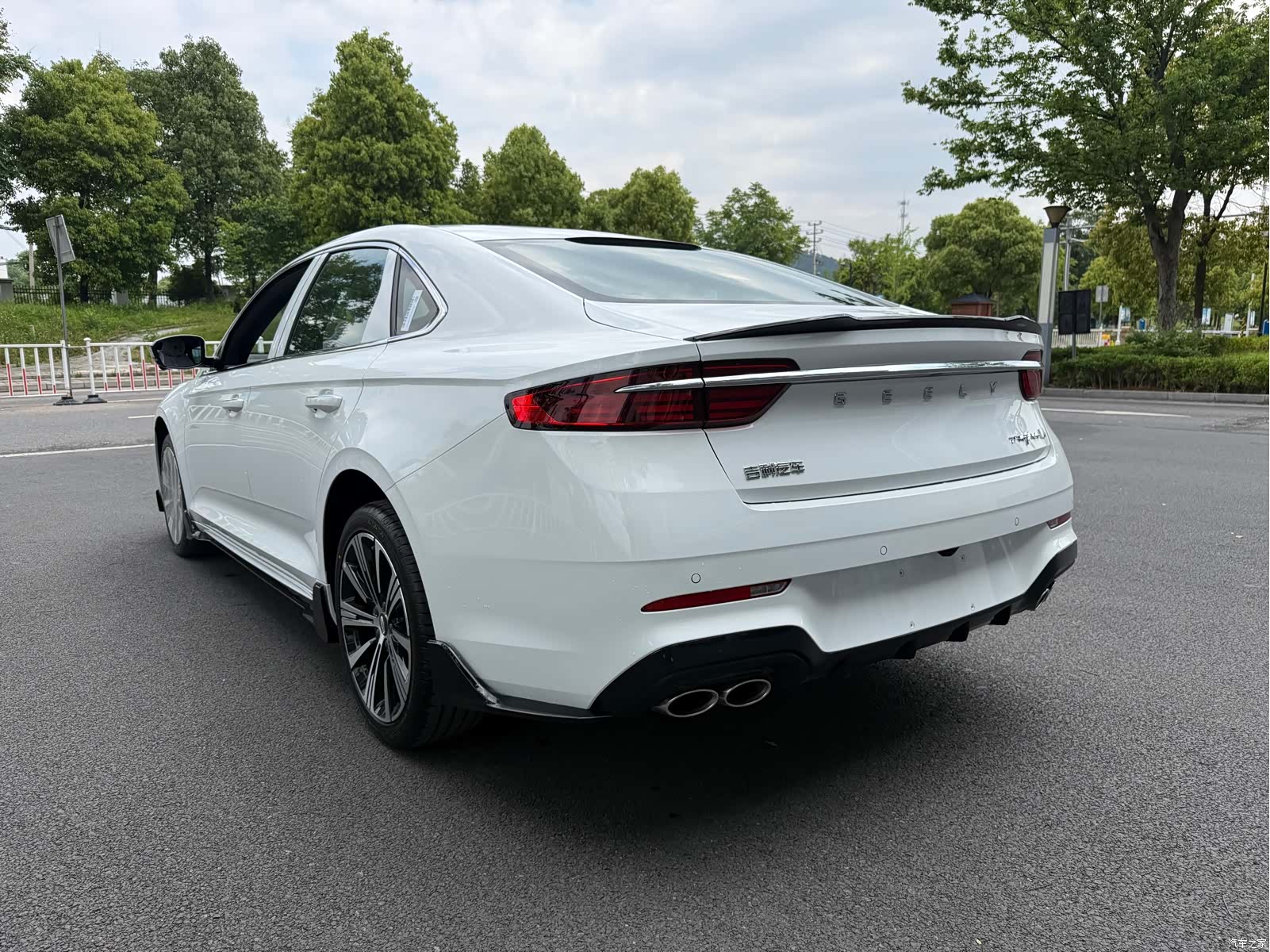 Geely Preface, 2026 8
