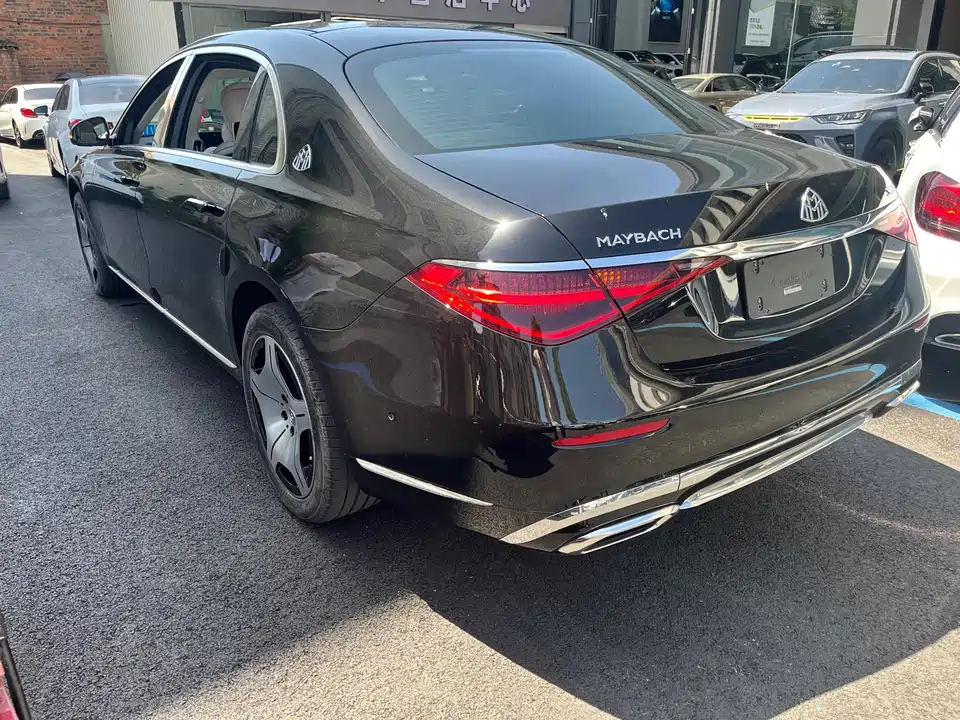 Mercedes-Benz Maybach S-class
