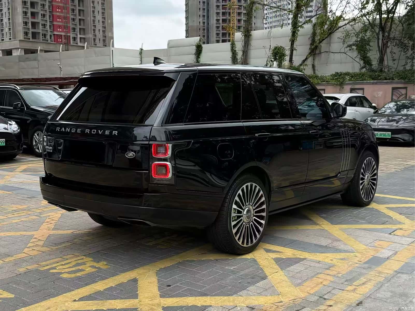 Land Rover Range Rover, 2018 11
