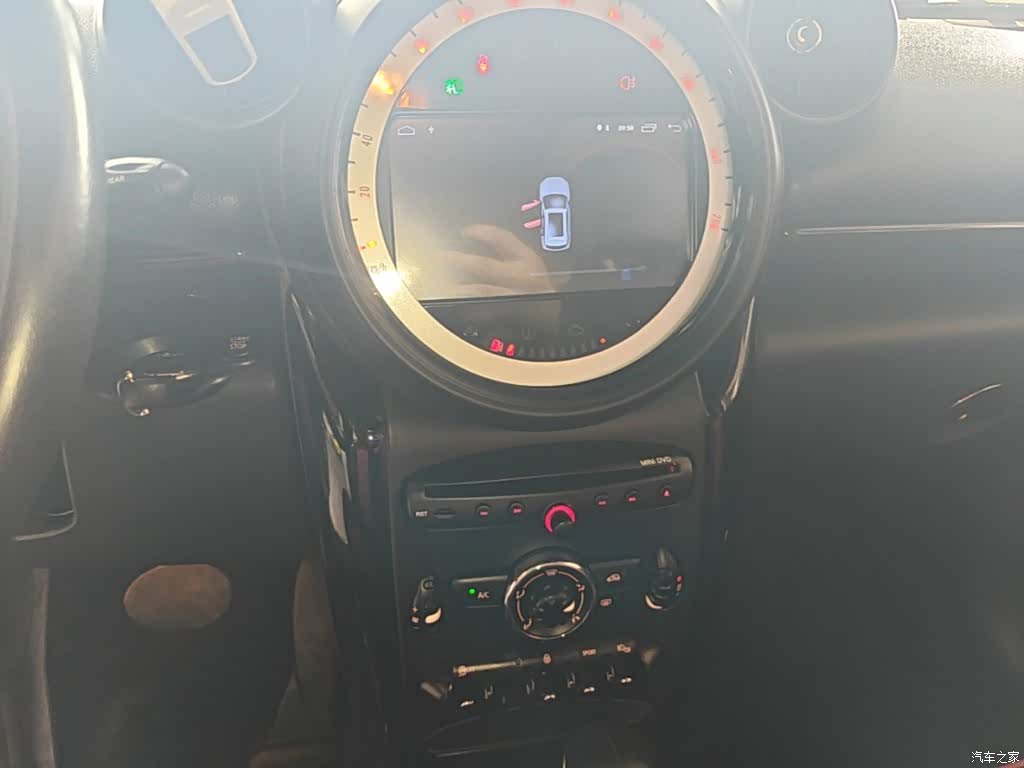 Mini Countryman, 2016 13