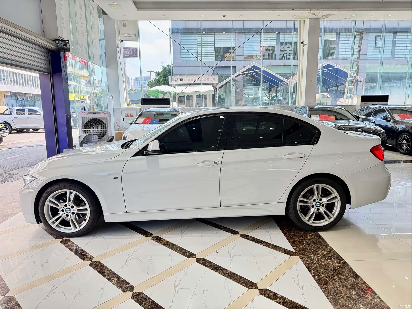 BMW 3 Series, 2018 14