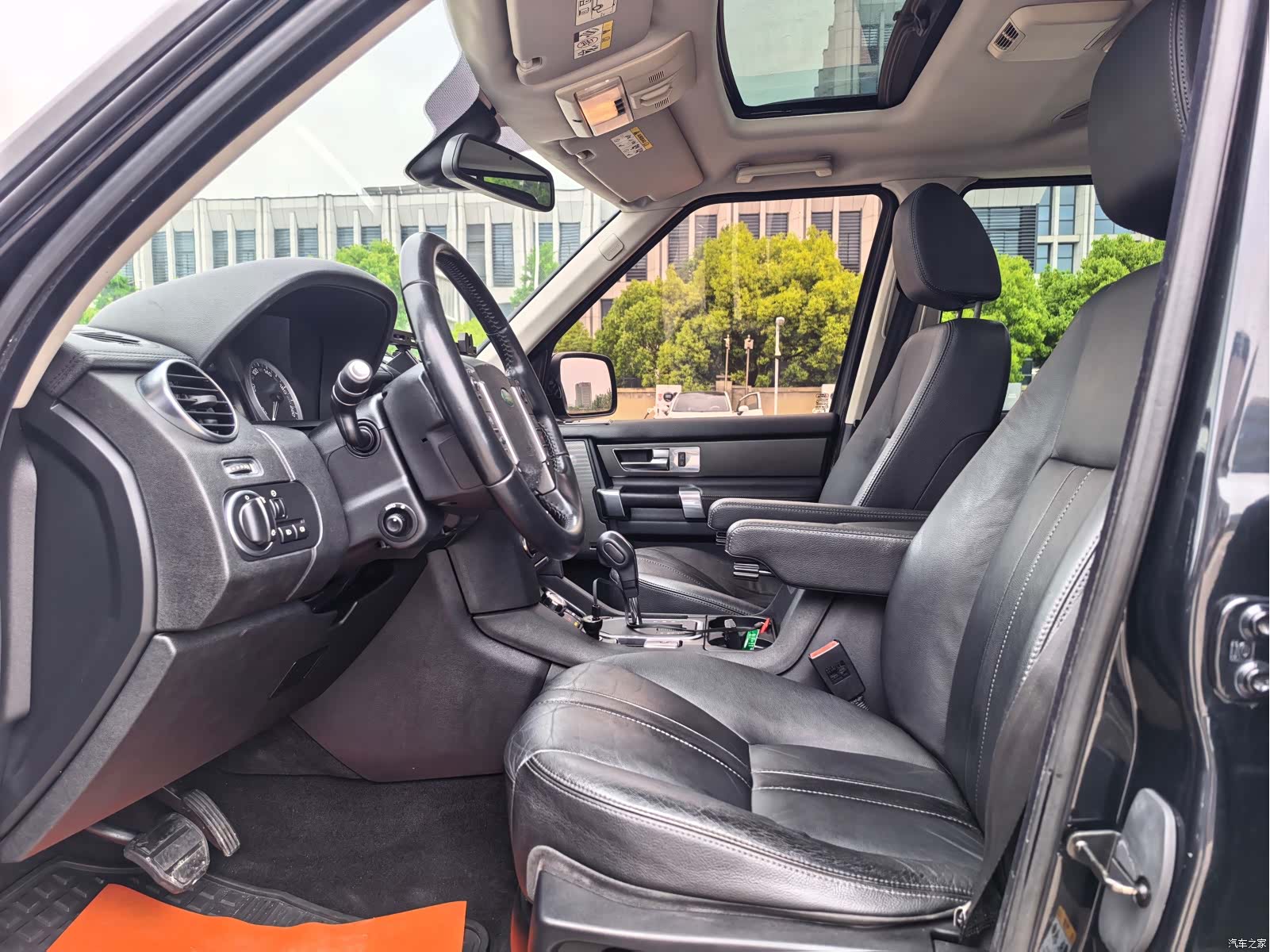 Land Rover Discovery, 2012 6