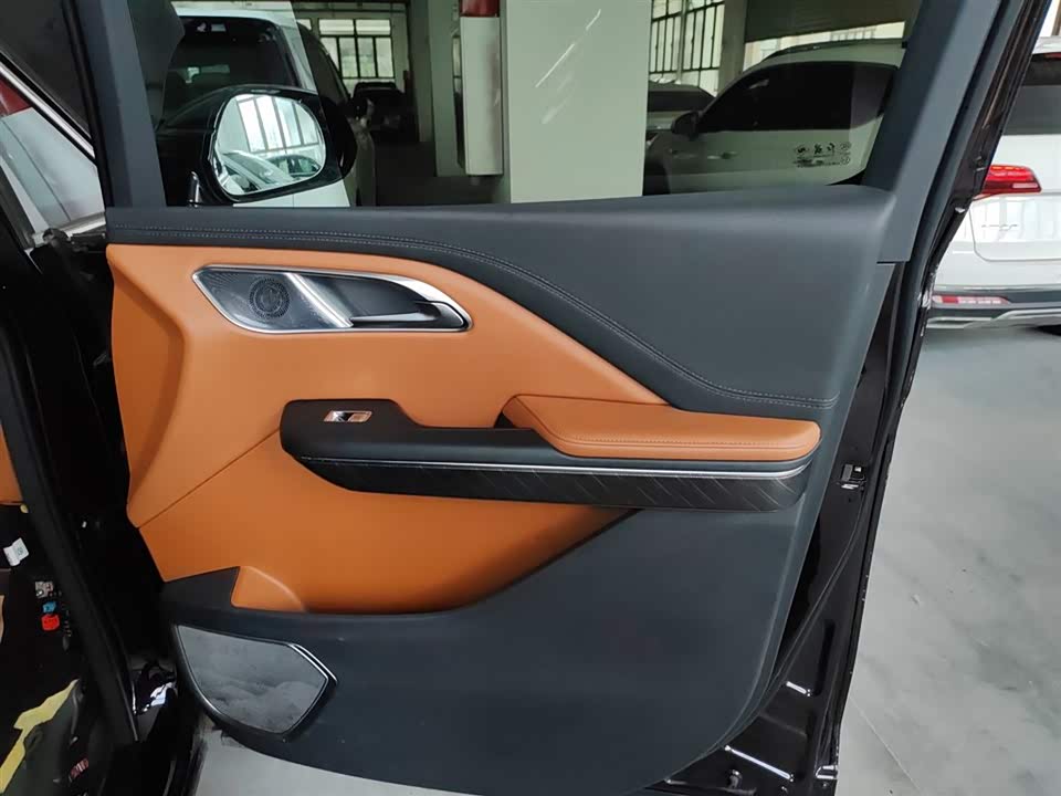Hongqi HQ9 Hongqi HQ9