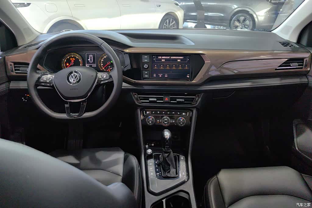 Volkswagen Tharu, 2019 12